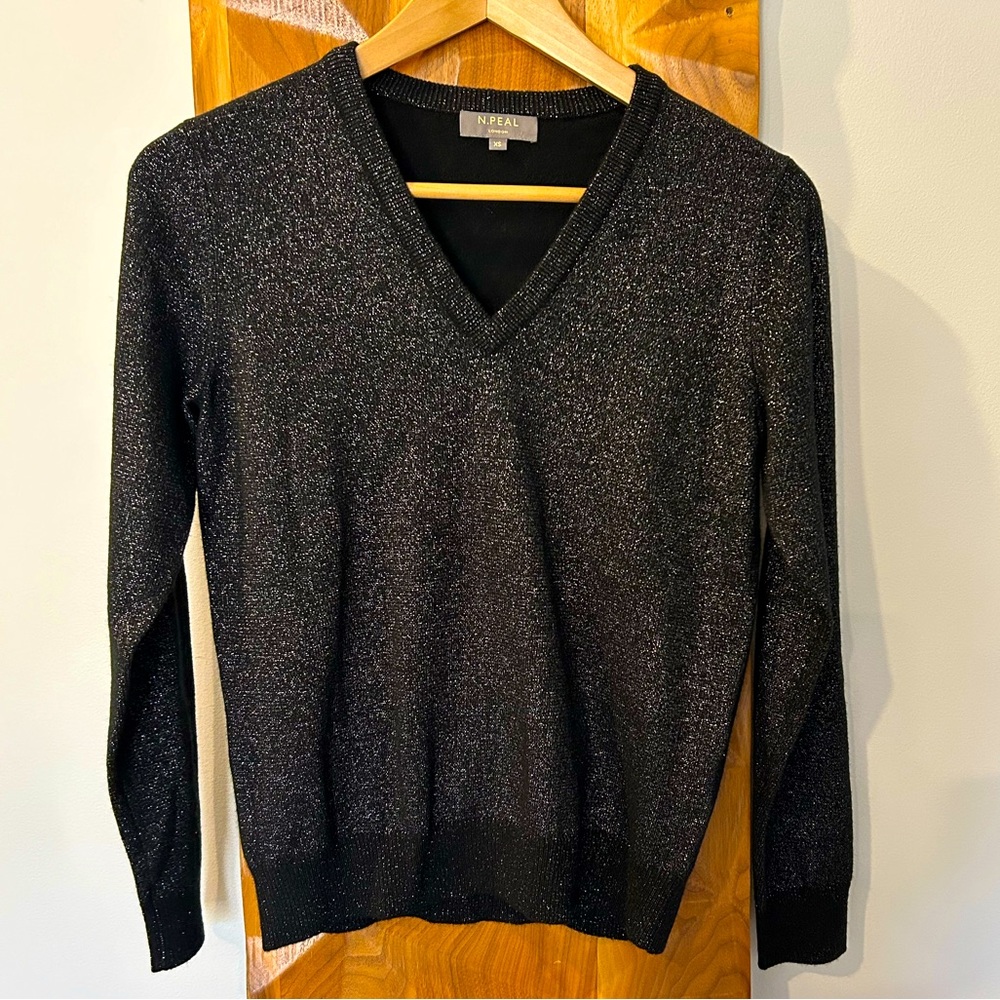 N. PEAL London Cashmere V-Neck Sweater in Black Size XS